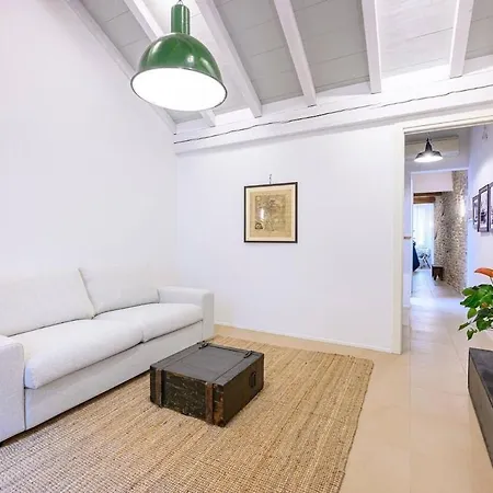 Artdesign Lägenhet *